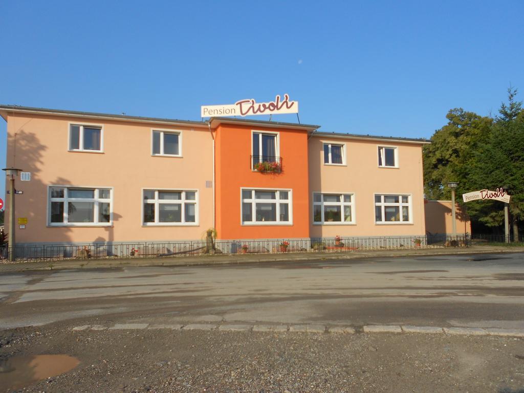 Tivoli Guest House Zerbst Εξωτερικό φωτογραφία