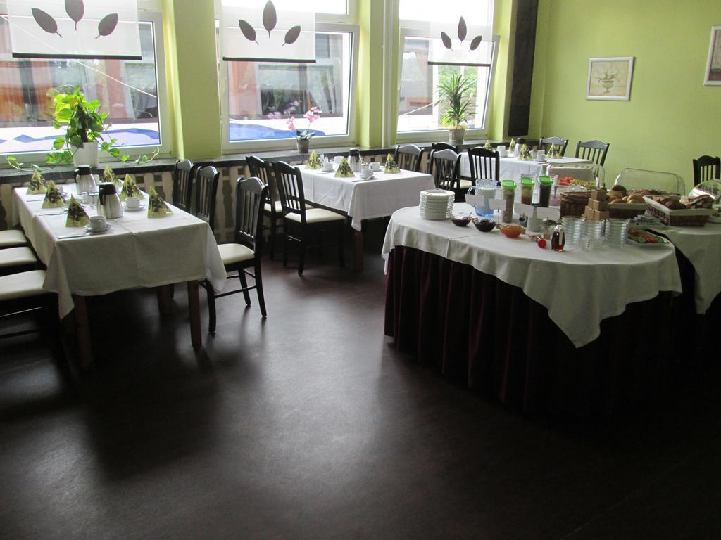 Tivoli Guest House Zerbst Εξωτερικό φωτογραφία