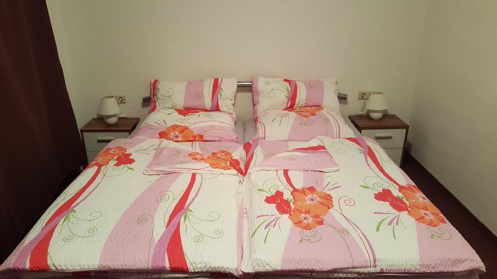 Tivoli Guest House Zerbst Εξωτερικό φωτογραφία